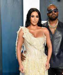 Is kanye west mom dead? Donda West S Death The Bizarre Tragedy Kanye West Never Got Over Nz Herald