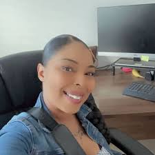 DR.#ANDREW #HOLNESS #JAMAICANS RESPECT YOU BUT YUH NO RESPECT THEM THATS  WHY DE PEOPLE BEX ME DON...