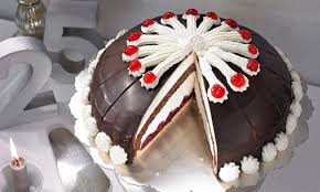Kirsch Marzipan Kuppeltorte Rezept Kuppeltorte Schokoladen Kaffee Kuchen Leckere Kuchen