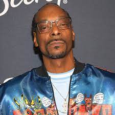 (born october 20, 1971), known professionally as snoop dogg (previously snoop doggy dogg and briefly snoop lion), is an american rapper and media personality. Snoop Dogg Confirms Lovers And Friends Festival Is Not Fake