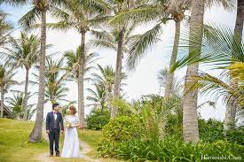 沖繩自助婚紗實錄 椰子樹 教堂 漸層海 夢幻海島婚紗照 貝哥照玩誌 golf courses field wedding