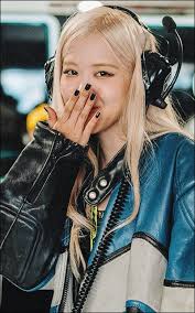 F I L T H Y . S E C R E T