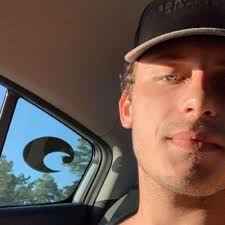 Austin McGowan (@amoney_14)