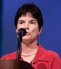 Alumni Service Award Presented To Elizabeth Crawford Hucker '75 April 30,  2010 Shipley School