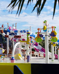 The union lido holiday park opened in 1955 and over it's years in the holiday industry has grown union lido has always been a leader in modern tourism and continues year after year to provide new. Camping 5 Mit 2 Wasserparks In Venetien Union Lido