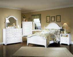 Bedroom Luxury White Queen Bedroom S With Bedroom Queen Size Bed Sets Platform White Furnitu Bedroom Sets Queen White Bedroom Set Bedroom Furniture Makeover