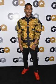 To help visualize his height, we've included a side by side comparison with other celebrities, short and tall! Big Sean Height Weight Age Girlfriend Family Facts Biography