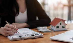 How To Become A Leasing Agent And Start Your Career Right