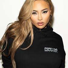 Porn Hub x Hajime Sorayama 캡슐 컬렉션 공개 – VISLA Magazine