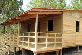 Los huéspedes tienen derecho a aparcamiento para 1 coche, piscina, barbacoa y sauna. Fotos De Casas Prefabricadas De Madera Tratada Distrito Central Tegucigalpa Prefabricated Houses Simple House Design Bamboo House