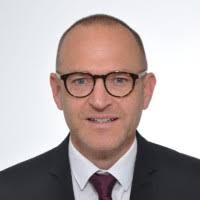 700+ "Beine" profiles