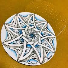 Pin By Daniela Adamova On Zentangle Tangle Art Art Jewelry Design Zentangle Patterns