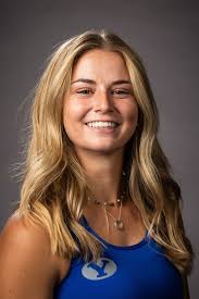 Elizabeth Tullis's Instagram, Twitter & Facebook