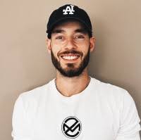 90+ Profile mit dem Suchbegriff „Sam Marriott“