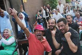 A Cairo coffee house erupts, then goes silent as Egypt’s World Cup run meets Argentina