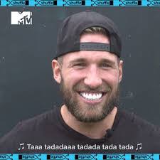 Alex Mass's Instagram, Twitter & Facebook