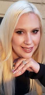 EXECUTIVE MOVES: Live...