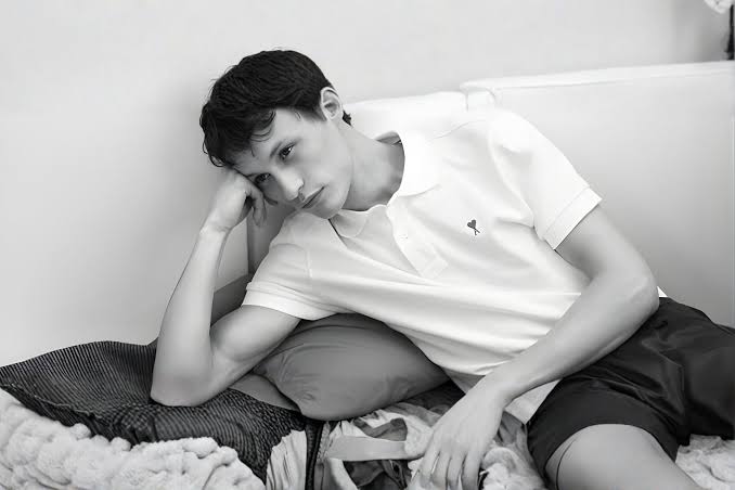 Getting To Know Ami Paris: Why Is Everyone Obsessed With? – MAYFEYR