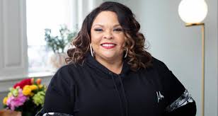 The sides and back of this short wild 'do are tapered into the head maintaining a neat finish to the edges, while the top is sliced or razor cut to achieve maximum texture and height. C Mon New Look Tamela Mann Lost Over 50 Pounds Looks Amazing Aspiretv