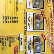 Ayam gepuk pak gembus (agpg group) kembali merilis inovasi teranyar dari kerajaan bisnis kulinernya. The Product Picture Of Restoran Ayam Gepuk Pak Gembus Selayang Batu Caves Tripadvisor