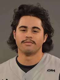 Danny Becerra's Instagram, Twitter & Facebook