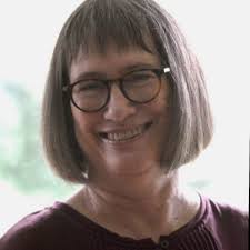 I am happy to announce that I have accepted a new position at East End…