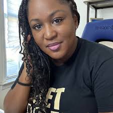 It's #BlackFriday. What Black Owned Businesses are you supporting?￼ Drop  yours, theirs and the deals below ⬇️