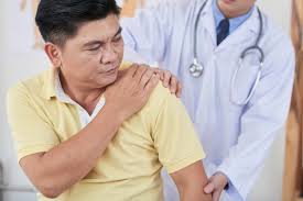 Pain in the left shoulder blade and tingling in the left arm can be caused by a pinched nerve. Shoulder Pain Without Injury 6 Common Causes Featured Health Topics Orthopedics Hackensack Meridian Health