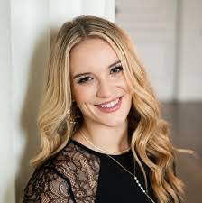 Michelle Kasper's Instagram, Twitter & Facebook