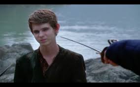 Pin By Michael On Peter Pan Peter Pan Robbie Kay Peter Pan Once Upon A Time Peter Pan