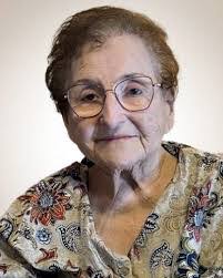 Carol Nale's Instagram, Twitter & Facebook