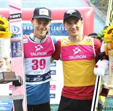 One of the dissatisfied athletes was kamil stoch in the first round, who suddenly felt a headwind on bottom of the hill and therefore immediately turned around to the wind flag after the fall line. Stoch Und Zyla Holen Doppelsieg Fur Polen