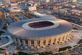 The puskas arena is located just east of central budapest at only a kilometer from budepest keleti central railway station (or 10 minutes walking). Puskas Ferenc Stadion Muzeum Lindner Group