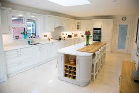 Gone forever are the days when your only choices were plastic there's no one countertop that's ideal for every home, so the best material for your kitchen will depend on several factors: The Right Materials For Your Kitchen Selfbuild