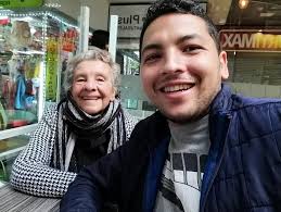 Luis Campbell Patterson, mi papá, nos dejó el día de hoy, con una  maravillosa herencia de fuerza, orgullo de nuestra identidad y  determinación para alcanzar nuestros sueños. Un papá alegre agradecido con