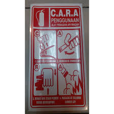 Lakukan pelatihan cara penggunaan apar secara periodik dan pahami teknik dalam penggunaan apar. Sticker Cara Penggunaan Alat Pemadam Api Ringan 30x15cm Shopee Indonesia