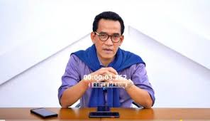 Refly harun penegakan hukum yang normal adalah pasca reformasi best statement ilc tvone. Kerap Serang Pemerintahan Jokowi Kini Refly Harun Sampaikan Permintaan Maaf
