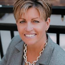 Sherry Kurtz's Instagram, Twitter & Facebook