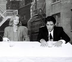 Oct 01, 1991 · for michelle pfeiffer, those fifteen seconds were misery. Michelle Pfeiffer And Al Pacino Doing Press For Frankie And Johnny 1991 Oldschoolcool