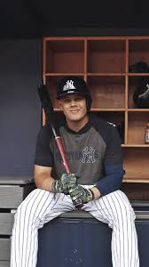 Maybe you would like to learn more about one of these? New York Yankees On Twitter Use These Gio Wallpapers As A Reminder To Votepinstripes Every Day Https T Co Tjcldsq5nl And On Google