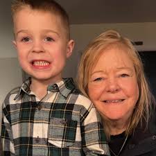 Where to drop off old college books?