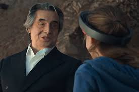 Riccardo muti (napoli, 28 luglio 1941) è un direttore d'orchestra italiano. Tim Riccardo Muti Protagonista Del Nuovo Spot Per Il 5g