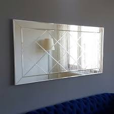 Dekorunuza duvar aynaları eklemek, herhangi bir boş duvara güncellenmiş, çekici bir görünüm sağlayacaktır. Neostill Dekoratif Baklava Desenli Duvar Salon Ayna A306 Y Fiyati