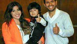 Everything feels shaky as he stops leaning on chiquito, and he wonders if he should be so quick. Shots Fired Sergio Aguero S Ex Wife Girlfriend Involved In Twitter Fight
