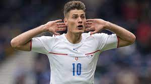 The rb leipzig striker has been in sensational form all summer long and. Euro 2020 Video Traumtor Der Extraklasse Von Patrik Schick Fussball Euro 2020 Gruppe D