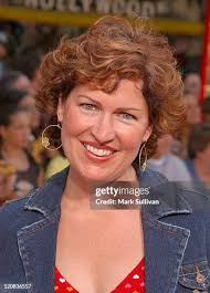 261 Trisha Simmons Photos & High Res Pictures