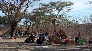 Taghlab tinggal di jazirah euprat, sedangkan bani tamim tinggal di sahara basharah. Masyarakat Adat Besipae Di Ntt Yang Digusur Dari Hutan Adat Pubabu Anak Anak Dan Perempuan Trauma Dan Hidup Di Bawah Pohon Bbc News Indonesia