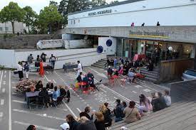 Founded in 1998, the art centre has shown works by international artists including: Tensta Konsthall Feinart