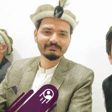 This is how bees see humans! 😮🐝