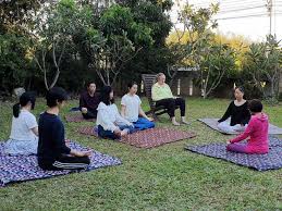 Maybe you would like to learn more about one of these? 4 Day Mindfulness Meditation And Yoga Retreat In Doi Saket Chiang Mai Bookyogaretreats Com